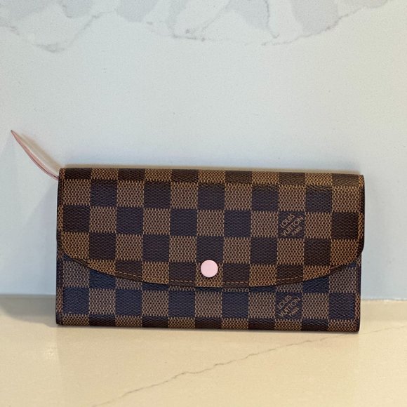 LOUIS VUITTON Sarah Wallet - Picture 1 of 10